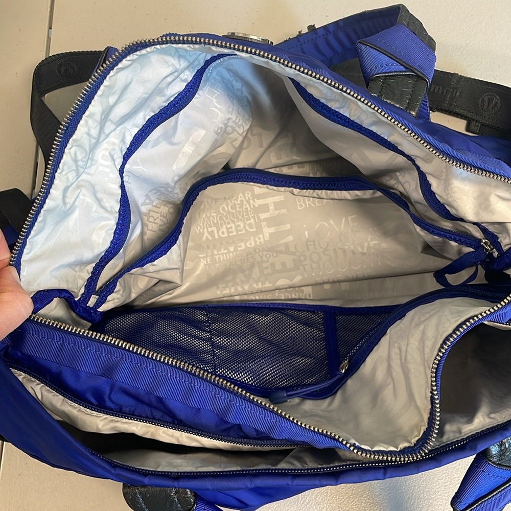 Lululemon 2011 Destined For Greatness Pigment Blu… - image 3